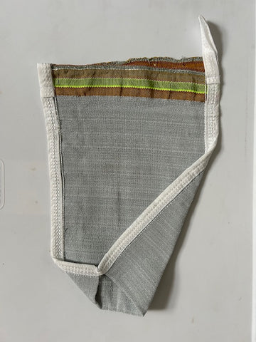 Kese Loofah in Light Grey with Neon Band